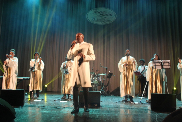 Gioia ed energia con il gospel dei Black Harmony a Fasanomusica Gioia ed energia con il gospel dei Black Harmony a Fasanomusica - Osservatorio Fasano