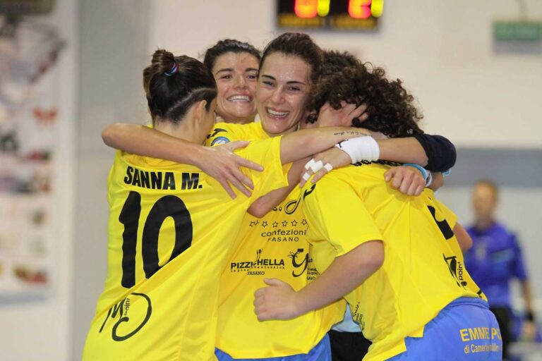 Tre reti al Rionero e la Real Five Fasano riprende la corsa Tre reti al Rionero e la Real Five Fasano riprende la corsa - Osservatorio Fasano