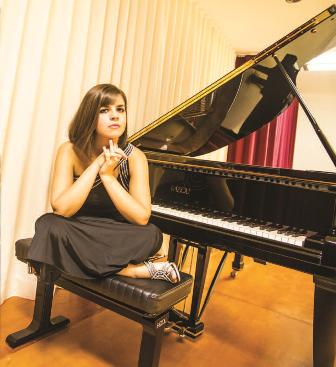 La pianista Viviana Lasaracina in concerto al Teatro Kennedy di Fasano La pianista Viviana Lasaracina in concerto al Teatro Kennedy di Fasano - Osservatorio Fasano