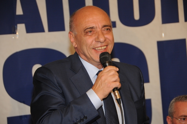 Lello Di Bari attacca Rosato: ‘Quando mi accusa per gli aumenti Tari dice il falso’ Lello Di Bari attacca Rosato: 'Quando mi accusa per gli aumenti Tari dice il falso' - Osservatorio Fasano