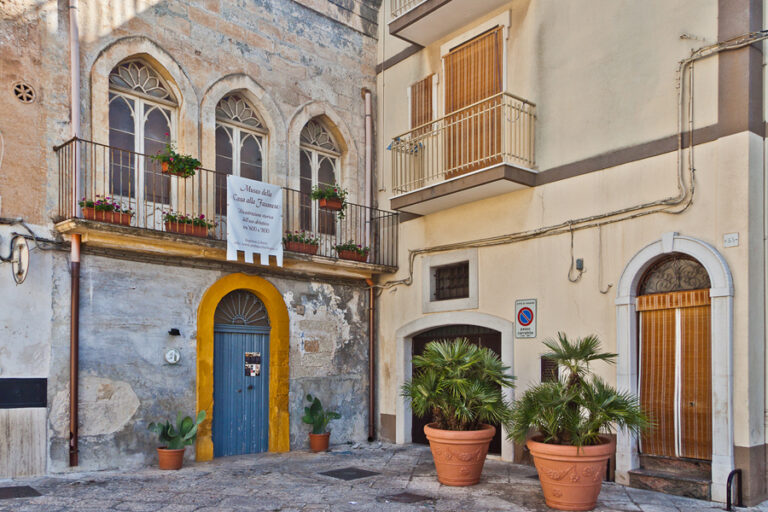 'Rifiorisce il centro storico': domenica la premiazione - Osservatorio Fasano