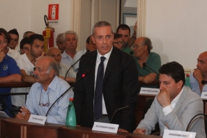 Antonio Scianaro rompe con il Pdl e si candida con ‘Fratelli d’Italia’ Antonio Scianaro rompe con il Pdl e si candida con 'Fratelli d'Italia' - Osservatorio Fasano
