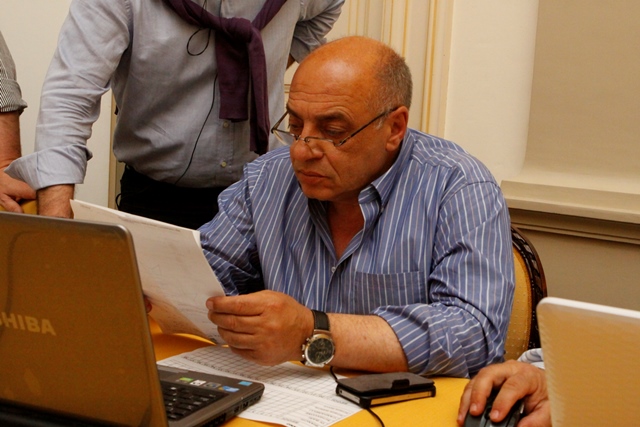 Piano Paesaggistico Territoriale Regionale: il sindaco di Fasano a Bari guida la rivolta dei sindaci Piano Paesaggistico Territoriale Regionale: il sindaco di Fasano a Bari guida la rivolta dei sindaci - Osservatorio Fasano