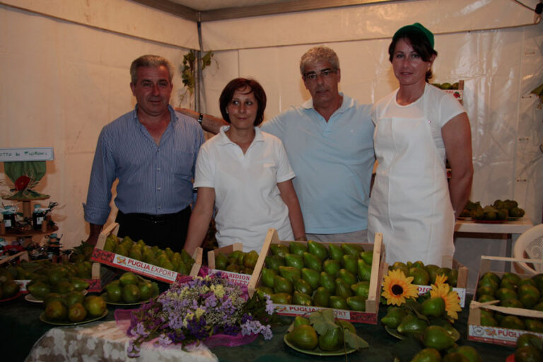 La sagra del fiorone va di scena a Pezze e Ostuni ce la copia - Osservatorio Fasano