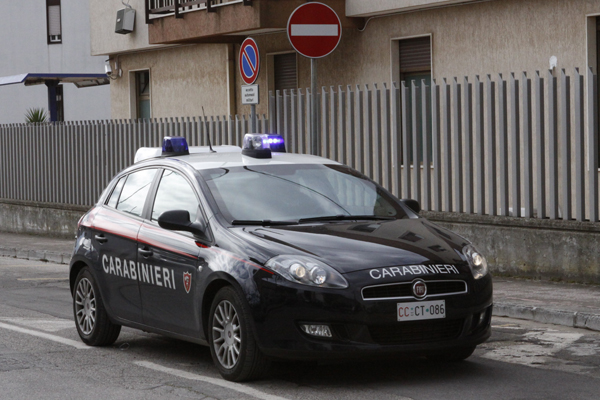 Picchia la moglie: arrestato 41enne fasanese Picchia la moglie: arrestato 41enne fasanese - Osservatorio Fasano