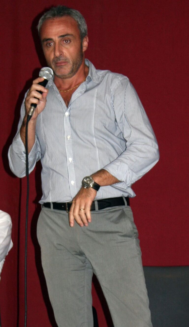 Marcia indietro al Fasano Calcio: il presidente Legrottaglie ritira ufficialmente le dimissioni Marcia indietro al Fasano Calcio: il presidente Legrottaglie ritira ufficialmente le dimissioni - Osservatorio Fasano