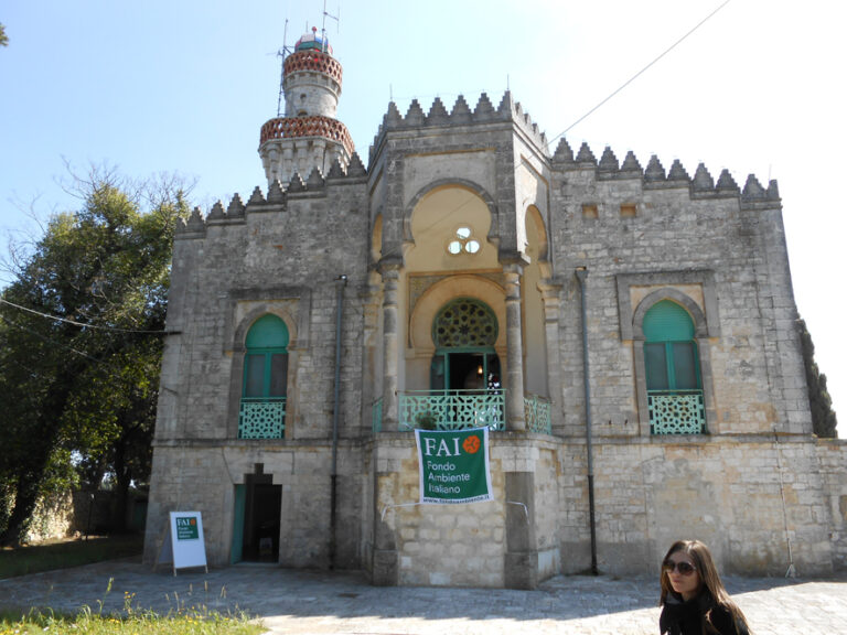 Ilaria Morali a Selva di Fasano per una conferenza sul ruolo della Storia nella società contemporanea - Osservatorio Fasano
