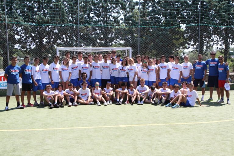 Anche la pallamano tra gli sport del Jam Camp grazie alla Roberto Serra Anche la pallamano tra gli sport del Jam Camp grazie alla Roberto Serra - Osservatorio Fasano
