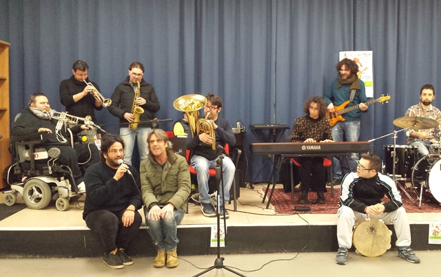 Presentazione a Fasano del corso ‘La musica per tutti’ Presentazione a Fasano del corso 'La musica per tutti' - Osservatorio Fasano