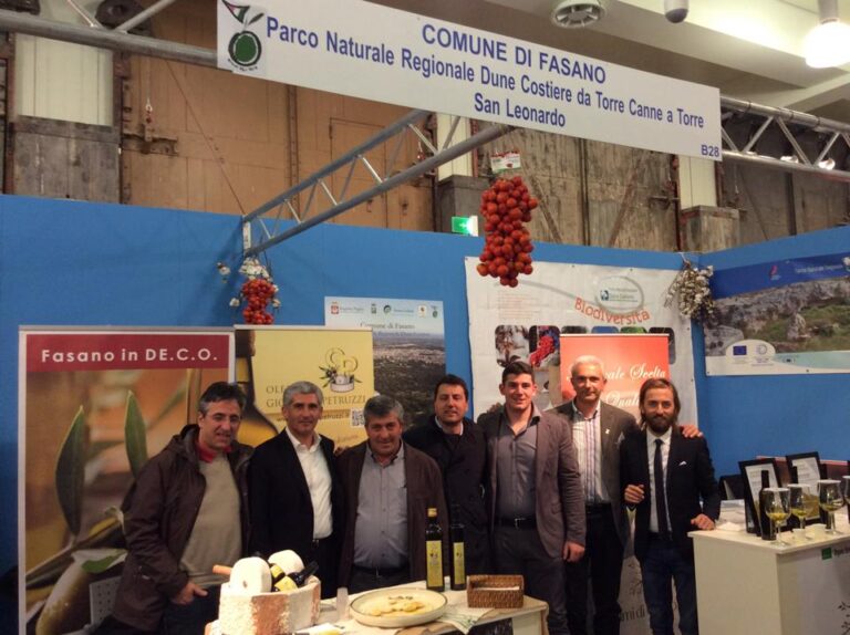 Successo per lo stand di Fasano alla fiera ‘Olio Capitale’ di Trieste Successo per lo stand di Fasano alla fiera 'Olio Capitale' di Trieste - Osservatorio Fasano