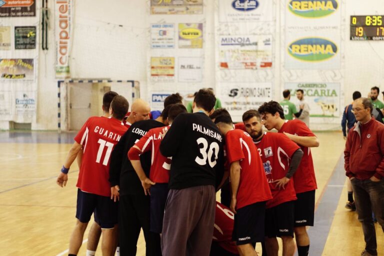 La Pallamano Fasano batte il Noci e guadagna la Serie A2 La Pallamano Fasano batte il Noci e guadagna la Serie A2 - Osservatorio Fasano