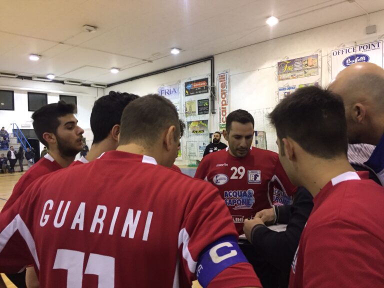 La Pallamano Fasano conclude con una sconfitta la prima fase del campionato La Pallamano Fasano conclude con una sconfitta la prima fase del campionato - Osservatorio Fasano