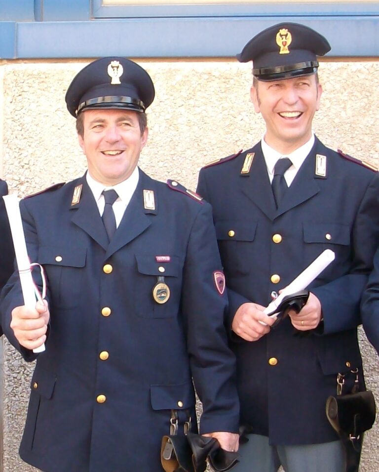 Riconoscimenti per poliziotti fasanesi alla festa della Polizia - Osservatorio Fasano