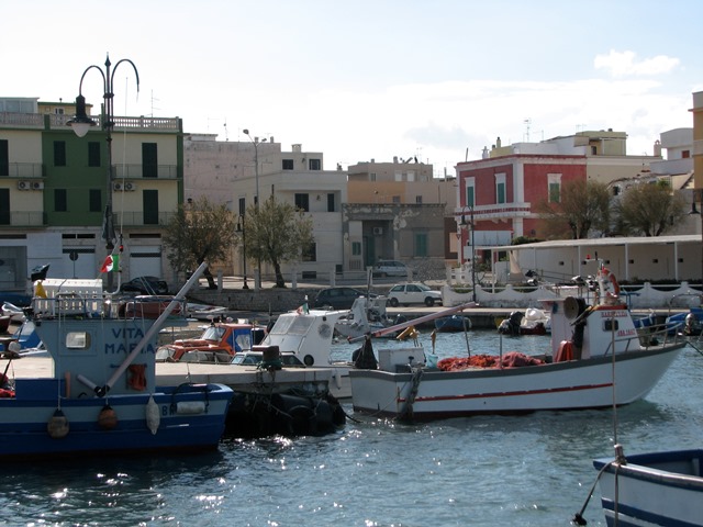 Dragaggio porto di Savelletri: affidati il Piano della caratterizzazione dei fondali ed i rilievi batimetrici Dragaggio porto di Savelletri: affidati il Piano della caratterizzazione dei fondali ed i rilievi batimetrici - Osservatorio Fasano