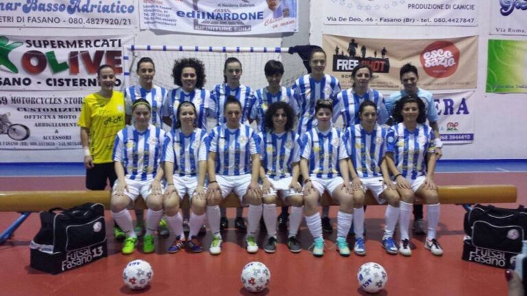 Impresa Real Five Fasano: battuta la vicecapolista Locri Impresa Real Five Fasano: battuta la vicecapolista Locri - Osservatorio Fasano
