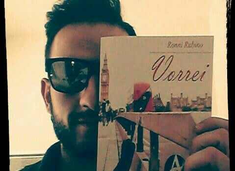 Si presenta ‘Vorrei’, primo libro del fasanese Ronni Rubino Si presenta 'Vorrei', primo libro del fasanese Ronni Rubino - Osservatorio Fasano