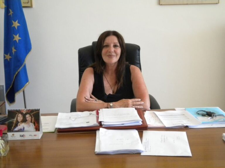 Operazione antidroga dei Carabinieri di Fasano: il plauso della dirigente Rosanna Cirasino Operazione antidroga dei Carabinieri di Fasano: il plauso della dirigente Rosanna Cirasino - Osservatorio Fasano
