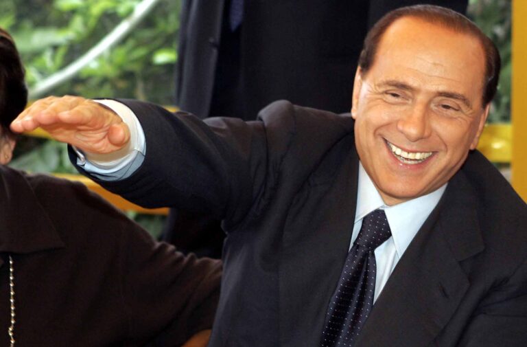 Silvio Berlusconi a Borgo Egnazia: posti per la cena già esauriti Silvio Berlusconi a Borgo Egnazia: posti per la cena già esauriti - Osservatorio Fasano