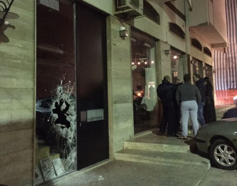 Fallita 'spaccata' in centro a Fasano: preso di mira nuovamente Cupertino LE FOTO - Osservatorio Fasano