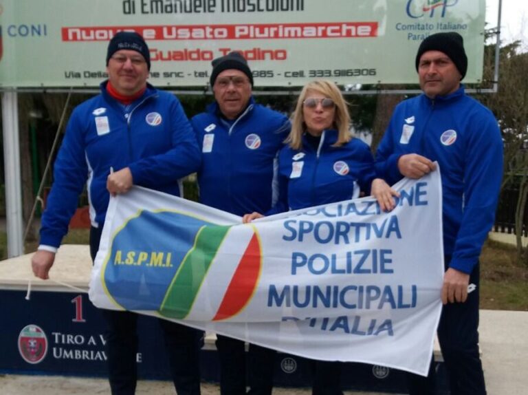Neanche freddo e neve fermano il fasanese Caroli ai campionati d'inverno a Todi - Osservatorio Fasano