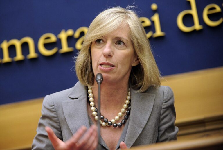 Gran giorno per il 'Da Vinci' di Fasano: arriva il Ministro dell'Istruzione Stefania Giannini - Osservatorio Fasano