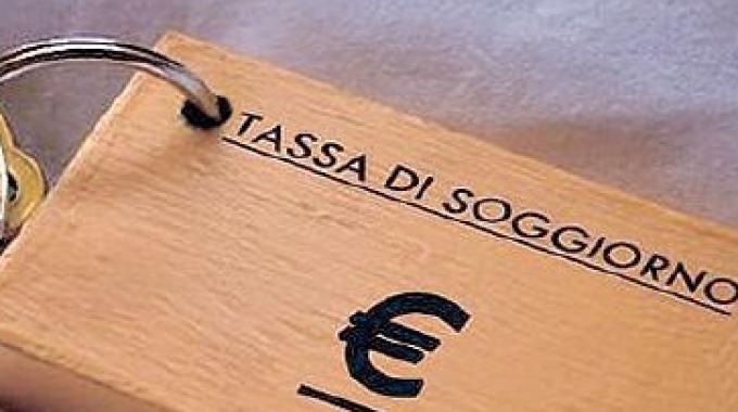 Tassa di soggiorno: altro incontro-scontro tra albergatori e amministratori Tassa di soggiorno: altro incontro-scontro tra albergatori e amministratori - Osservatorio Fasano