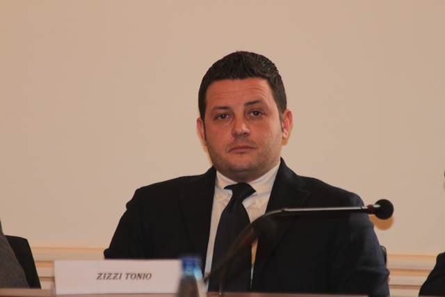 ‘A che punto sono i parcheggi a Savelletri?’: interrogazione del capogruppo Udc Tonio Zizzi 'A che punto sono i parcheggi a Savelletri?': interrogazione del capogruppo Udc Tonio Zizzi - Osservatorio Fasano