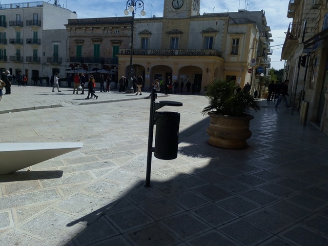 Pedonalizzazione di piazza Ciaia a Fasano: la soddisfazione dell’associazione ‘U’mbracchie’ Pedonalizzazione di piazza Ciaia a Fasano: la soddisfazione dell'associazione 'U'mbracchie' - Osservatorio Fasano