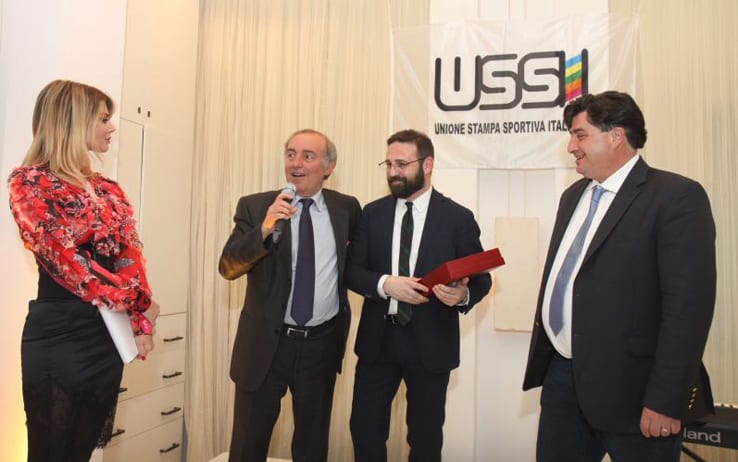 Premiati a Borgo Egnazia i migliori giornalisti sportivi di Puglia Premiati a Borgo Egnazia i migliori giornalisti sportivi di Puglia - Osservatorio Fasano