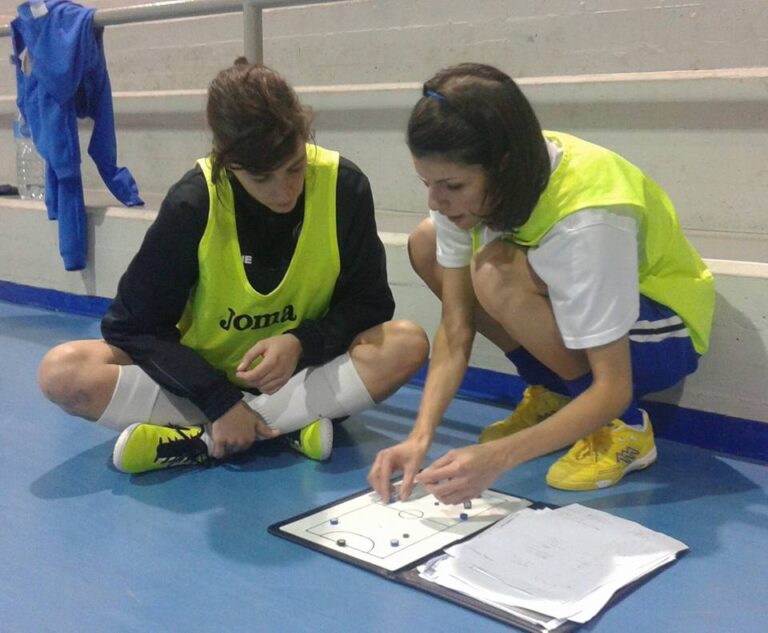 Teresa Sangiovanni sprona il Real Five Fasano: ‘Col Portos dimostriamo il nostro valore’ Teresa Sangiovanni sprona il Real Five Fasano: 'Col Portos dimostriamo il nostro valore' - Osservatorio Fasano