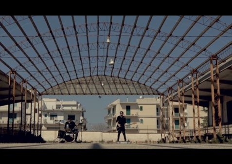 L’ex mercato ortofrutticolo di Fasano nel videoclip del gruppo salentino Nu-Shu L'ex mercato ortofrutticolo di Fasano nel videoclip del gruppo salentino Nu-Shu - Osservatorio Fasano