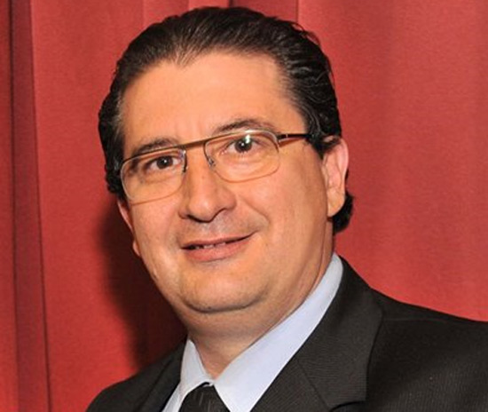 Il senatore Vittorio Zizza: ‘I Conservatori e Riformisti fasanesi sempre fedeli a Lello Di Bari’ Il senatore Vittorio Zizza: 'I Conservatori e Riformisti fasanesi sempre fedeli a Lello Di Bari' - Osservatorio Fasano