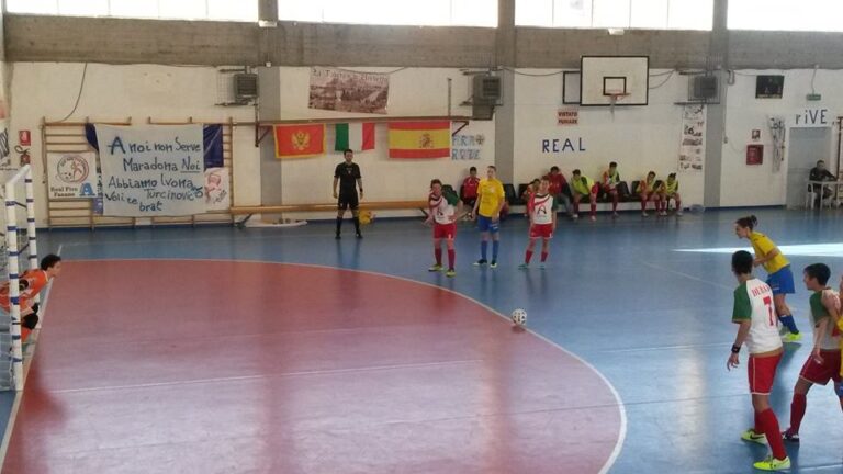 Tripudio Real Five Fasano: vola in Elite e nei play-off - Osservatorio Fasano