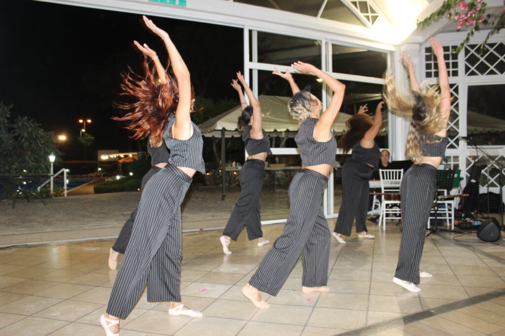 Incanto d'Estate a Fasano: "Note nella Selva" trionfa tra Musica e Poesia - Osservatorio Fasano