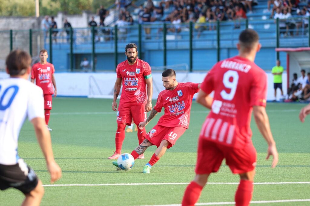 Il nuovo Fasano delle stelle fa il suo debutto in Coppa contro la Virtus Francavilla - Osservatorio Fasano