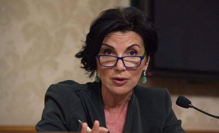 Conservatori e Riformisti: la senatrice Anna Cinzia Bonfrisco a Fasano - Osservatorio Fasano