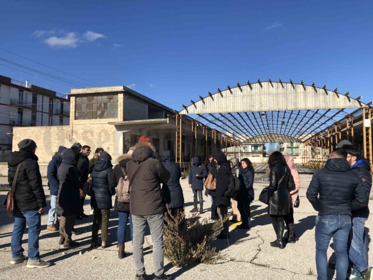 Processo di Rigenerazione Urbana: svolto il sopralluogo dell’ex mercato ortofrutticolo Processo di Rigenerazione Urbana: svolto il sopralluogo dell'ex mercato ortofrutticolo - Osservatorio Fasano