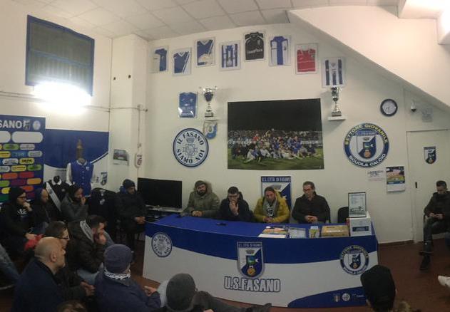 Assemblea de ‘Il Fasano siamo noi’: si è discusso di sicurezza al ‘Vito Curlo’ Assemblea de 'Il Fasano siamo noi': si è discusso di sicurezza al 'Vito Curlo' - Osservatorio Fasano