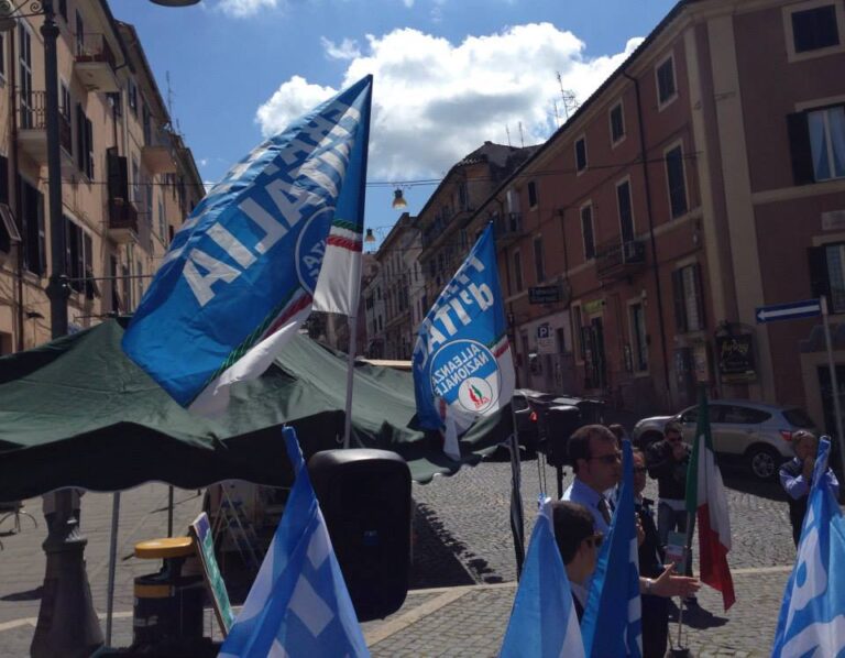 Referendum del 17 aprile: Fratelli d’Italia organizza banchetti informativi a Fasano Referendum del 17 aprile: Fratelli d'Italia organizza banchetti informativi a Fasano - Osservatorio Fasano