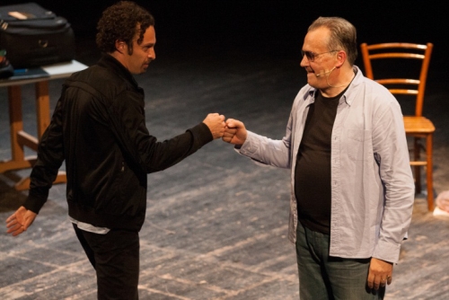 A Fasano la commedia ‘Banche: un ladro in casa’ A Fasano la commedia 'Banche: un ladro in casa' - Osservatorio Fasano