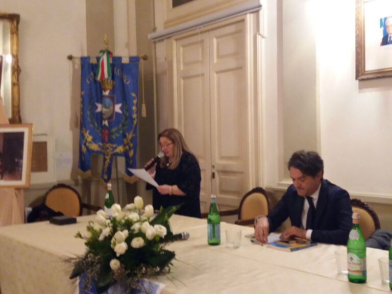 La bellezza scritta da Valerio Gentile rivive a 25 anni dalla sua morte a Fasano La bellezza scritta da Valerio Gentile rivive a 25 anni dalla sua morte a Fasano - Osservatorio Fasano