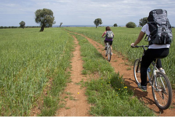 In bici lungo la via Traiana In bici lungo la via Traiana - Osservatorio Fasano