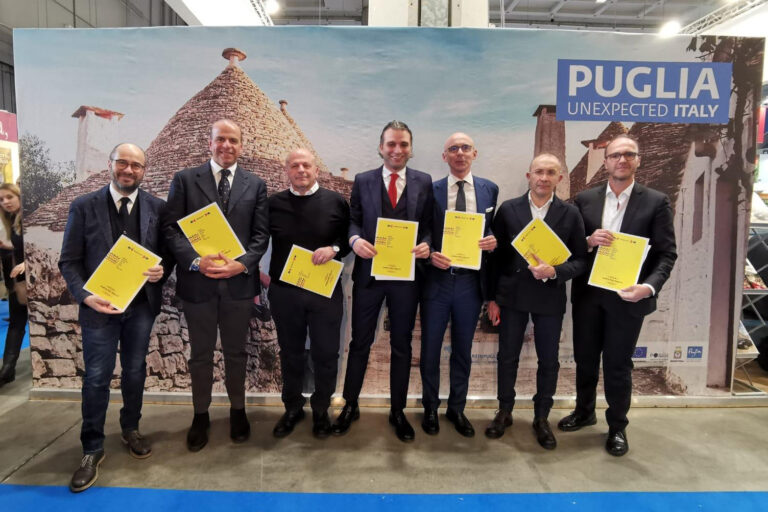 Alla BIT il brand Costa dei Trulli riscuote successo VIDEO Alla BIT il brand Costa dei Trulli riscuote successo VIDEO - Osservatorio Fasano
