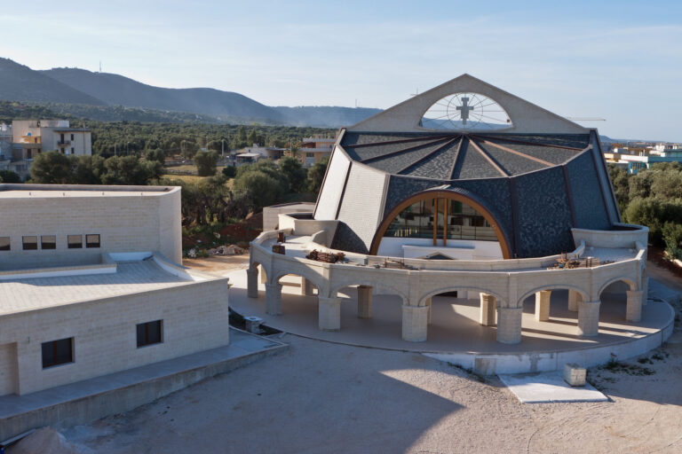 Ladro sorpreso a rubare in una chiesa di Fasano ma il parroco lo perdona - Osservatorio Fasano