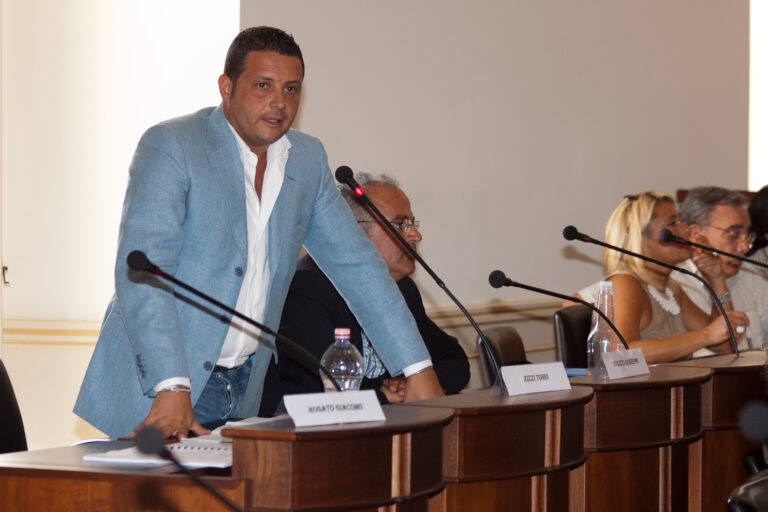 Ufficio anagrafe e cimitero: Tonio Zizzi denuncia disagi per gli abitanti di Pezze di Greco - Osservatorio Fasano