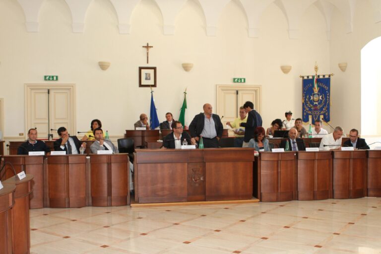 Consiglio comunale del 2 settembre: ben 23 punti all'ordine del giorno - Osservatorio Fasano
