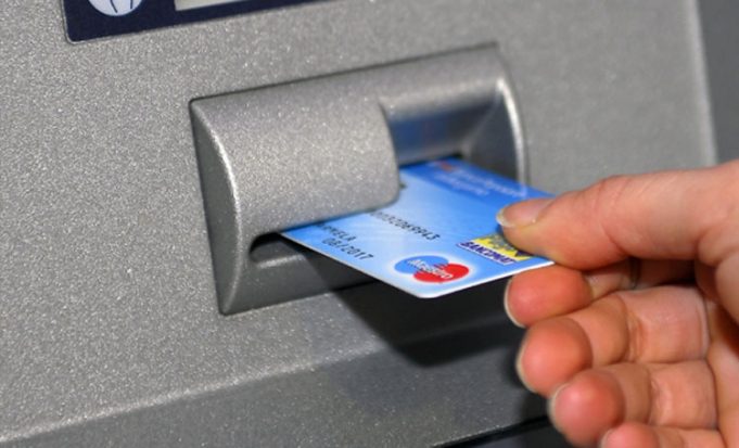 Il conto corrente gratuito è legge: quali sono i requisiti per ottenerlo e il contrattacco del Web Il conto corrente gratuito è legge: quali sono i requisiti per ottenerlo e il contrattacco del Web - Osservatorio Fasano