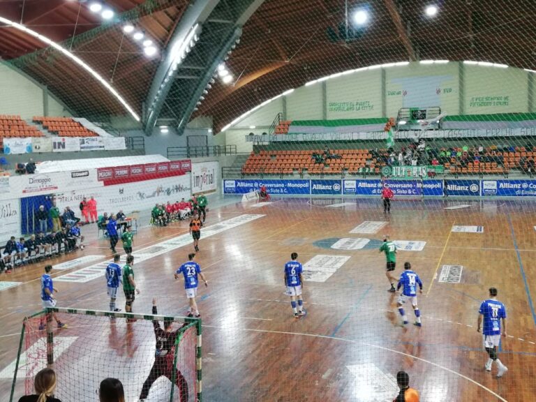 Conversano - Junior, il primo round stagionale va ai padroni di casa - Osservatorio Fasano