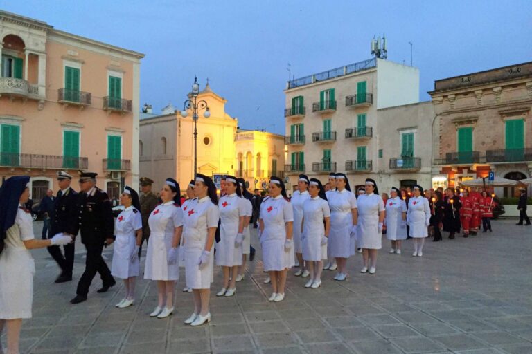 Iscrizioni aperte al corso per Infermiere Volontarie CRI - Osservatorio Fasano