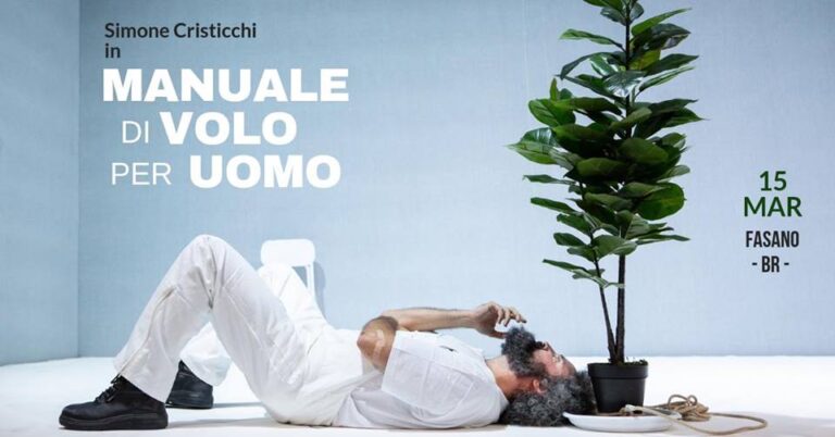 Simone Cristicchi in ‘Manuale di volo per uomo’ Simone Cristicchi in 'Manuale di volo per uomo' - Osservatorio Fasano